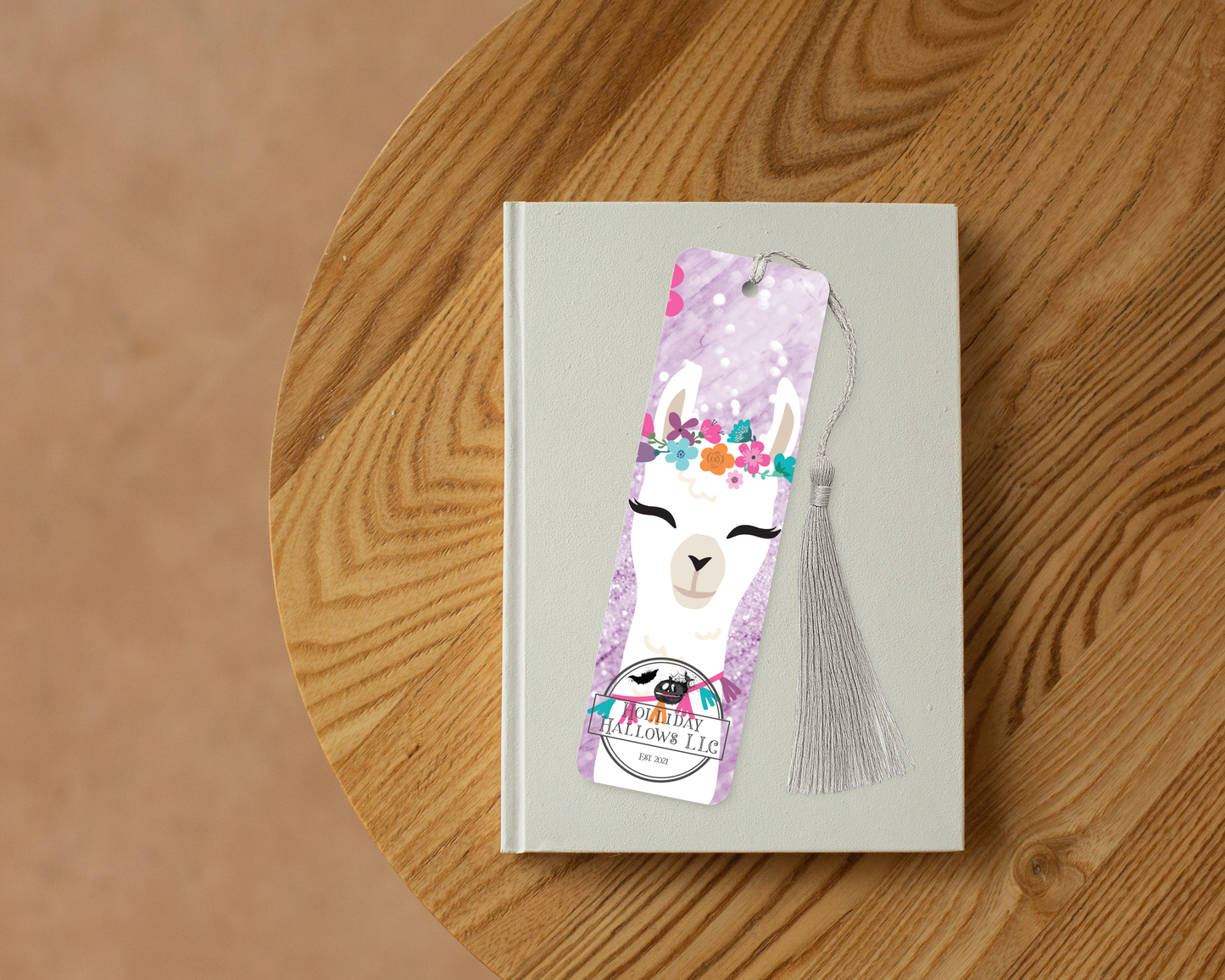 Llama bookmark